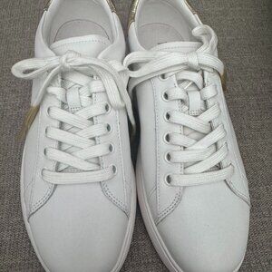 Kate Spade Napa Lift Sneakers Size 8 Style code K0023